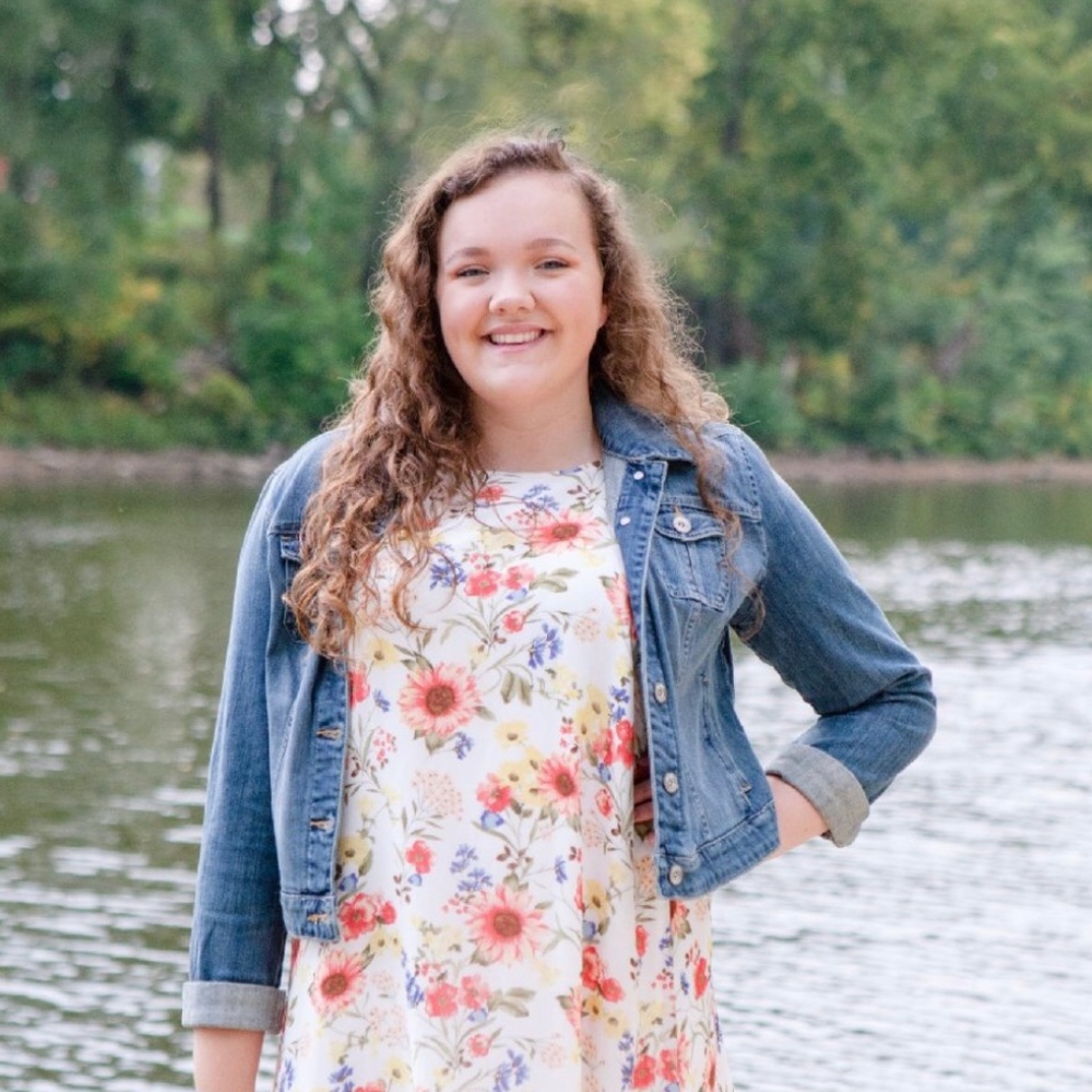 Meet your Posher, Emma